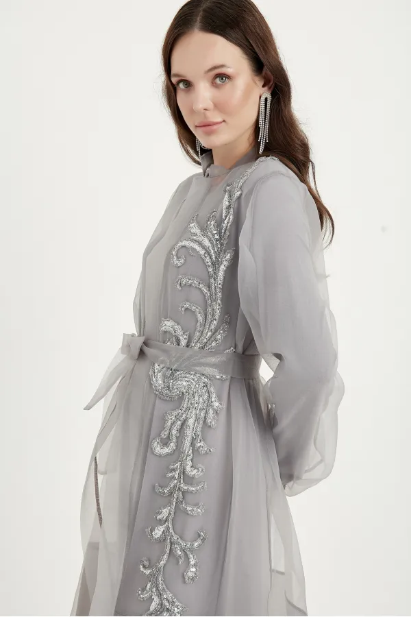 Vivian Kat Kat Tüllü İşlemeli Abaya GRİ