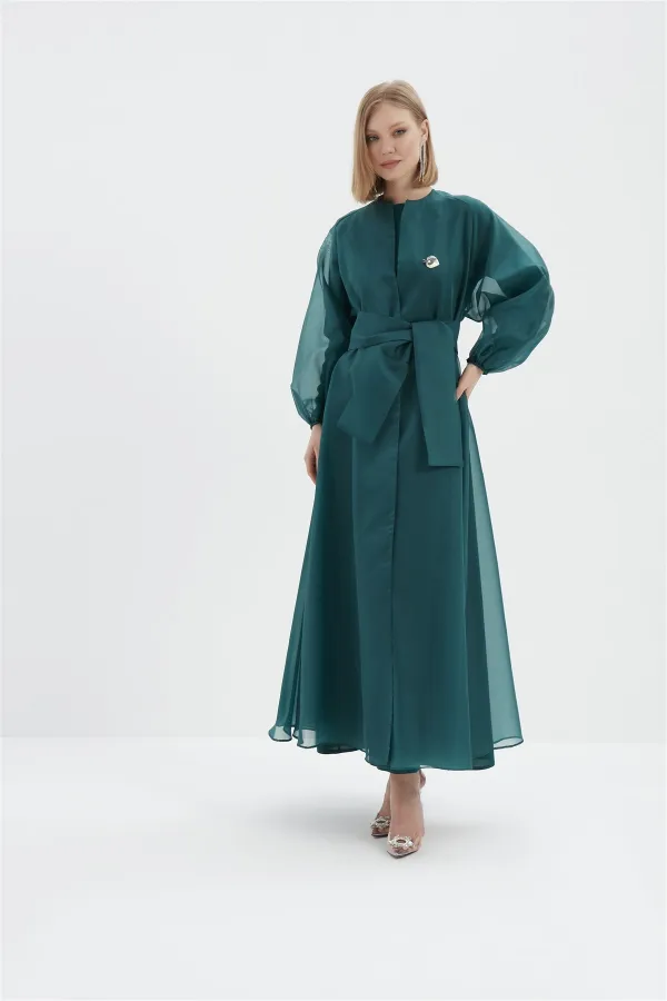 Aimee Broş Detaylı Abaya ZÜMRÜT YEŞİLİ