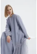 Ruby Yanları Fırfır Tül Detaylı Abaya GRİ
